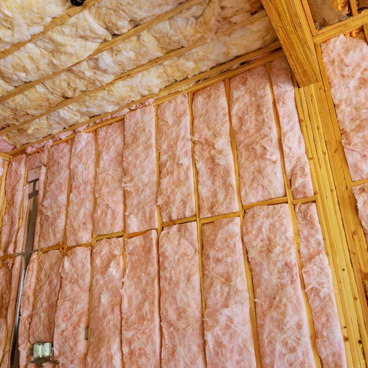 Insulation services in Trumbull, CT